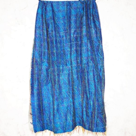 Reversible Oversized Scarf Wrap - Picture 1 of 7